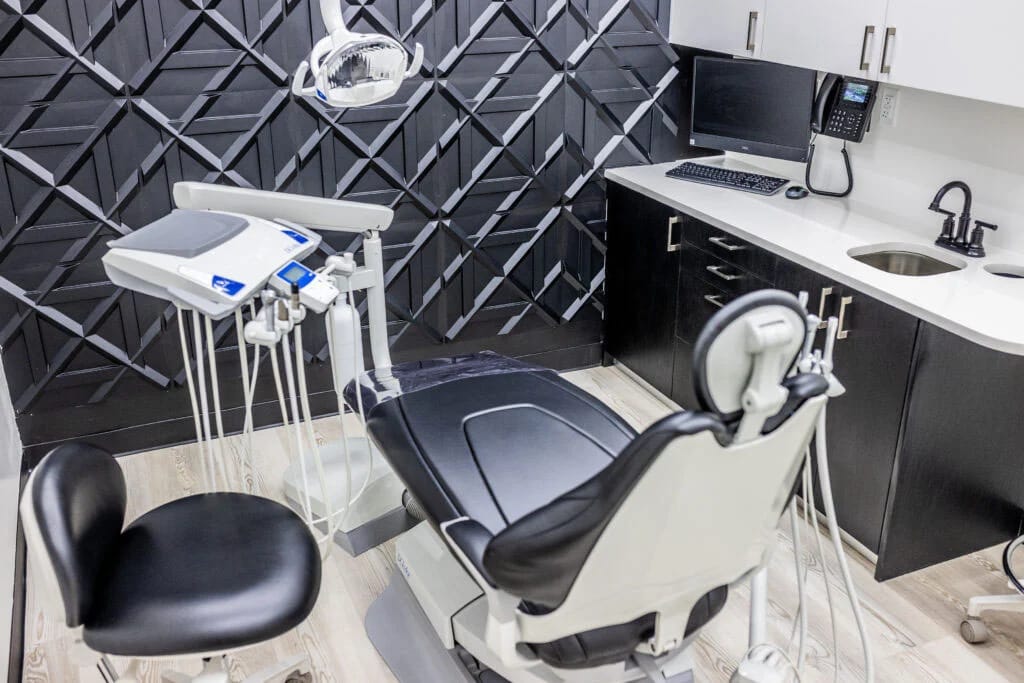 Smile4Me dental office background
