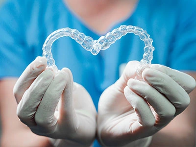 Invisalign FAQ Banner